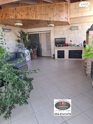 גג/ פנטהאוז, נהריה