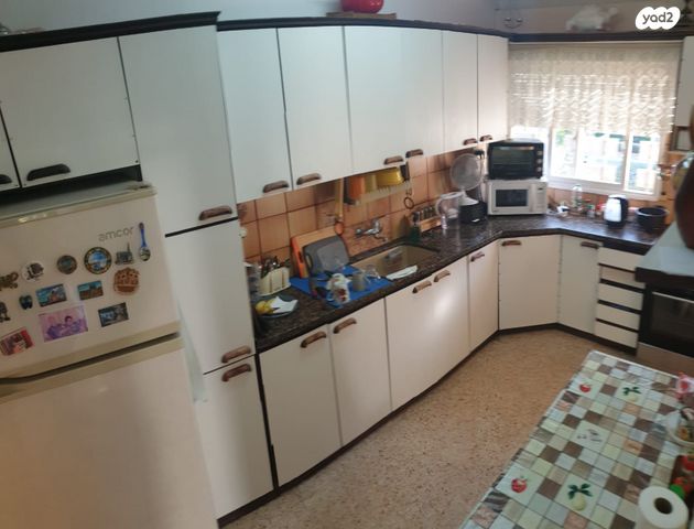 דירה, קרית ביאליק