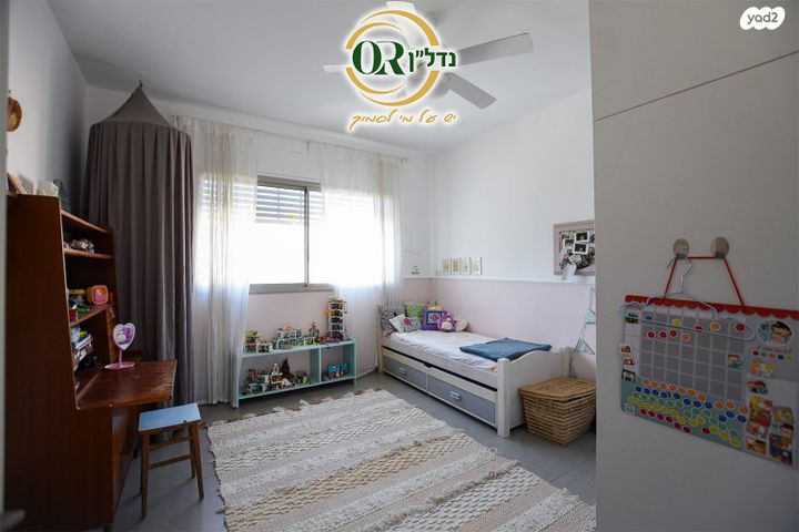 דו משפחתי, נווה ישראל, הרצליה