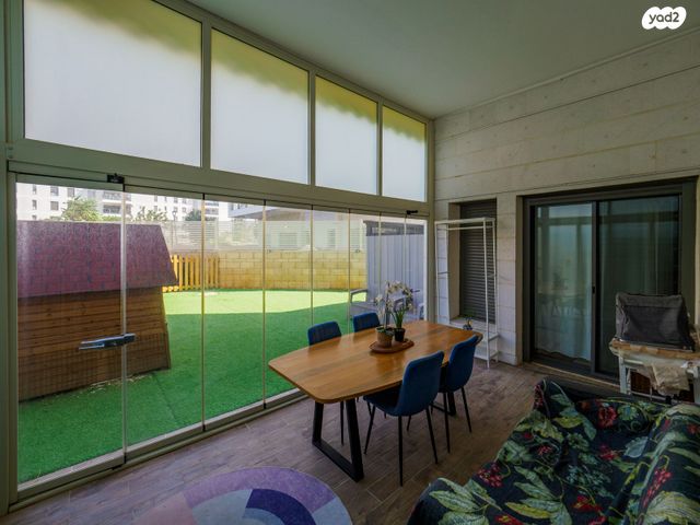 דירת גן, נהריה