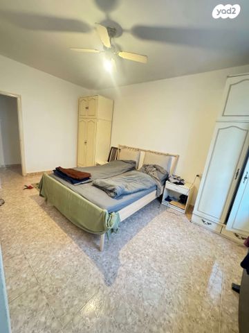 דירה, אוסישקין, מרכז העיר דרום, נתניה