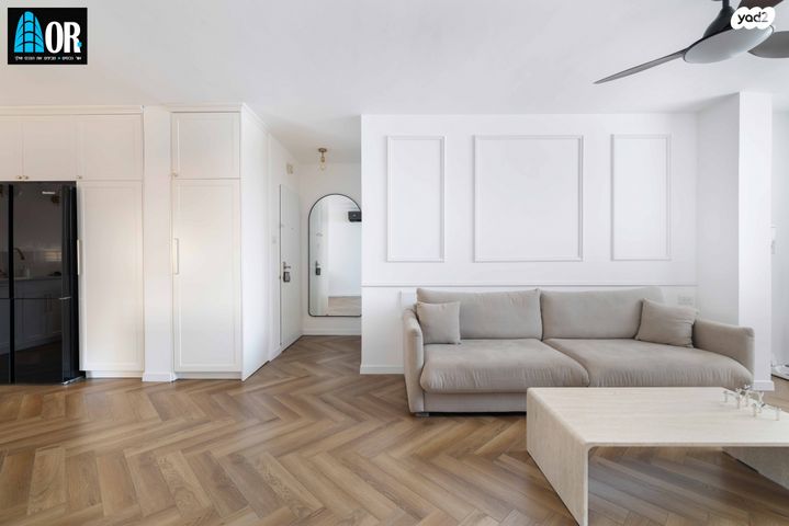 דירה, נאות הדרים (חבצלת הצעירה), קרית עקרון