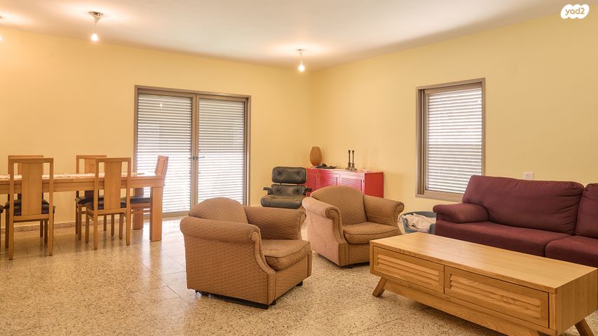 בית פרטי/ קוטג', פרץ קרלן, ראשונים, ראשון לציון