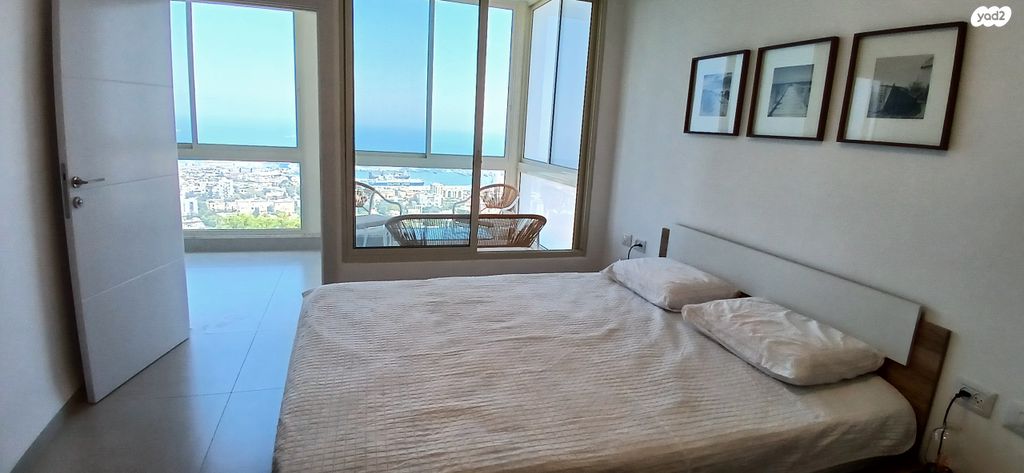 דירת גן, שדרות הציונות 123, כרמל צרפתי, חיפה