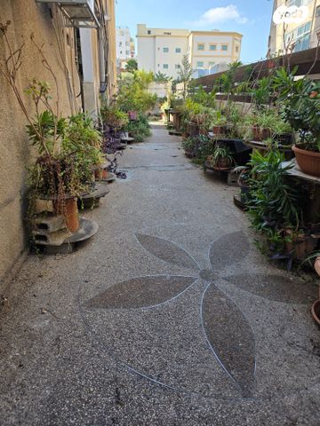 דירה, תרנ"א 61, מרכז העיר, חדרה