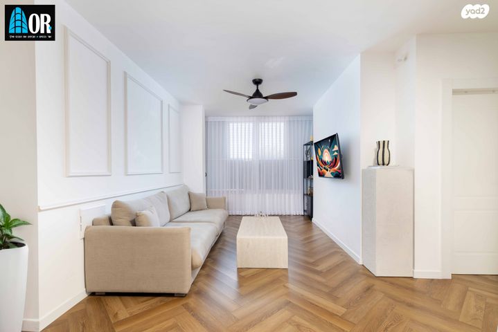 דירה, נאות הדרים (חבצלת הצעירה), קרית עקרון