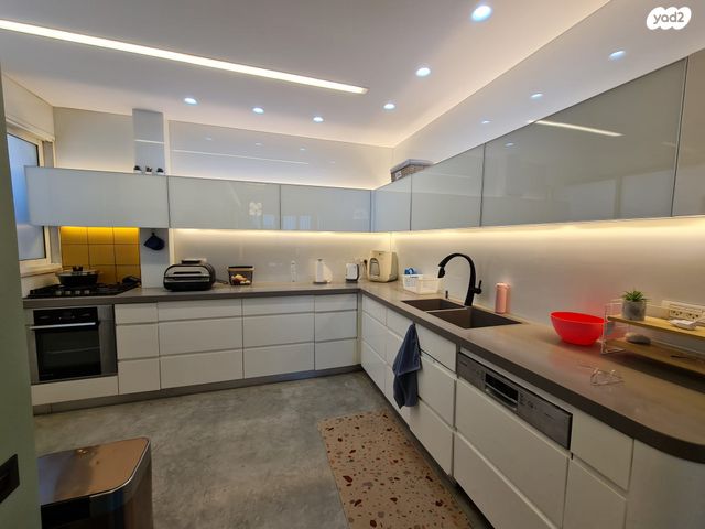 דירה, קרית אונו