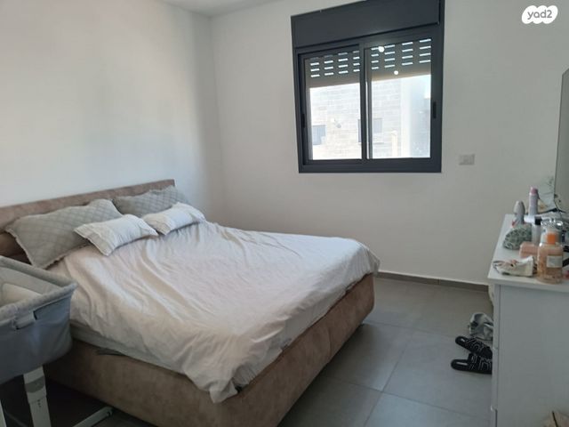 דירה, פרדה יזדאו אקלום, עפולה