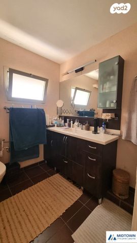 דירה, סמטת תבור, צוותא א, אלפי מנשה