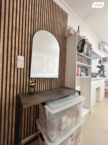 דירה, שדרות בר אילן, דרום מערב ותיק, בת ים