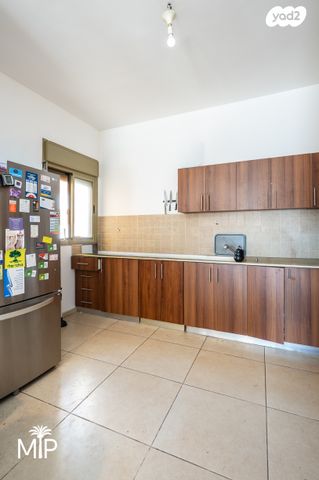 דופלקס, חלומות זכרון, זכרון יעקב