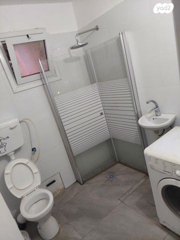 בית פרטי/ קוטג', חומה ומגדל, שכונה ג', באר שבע