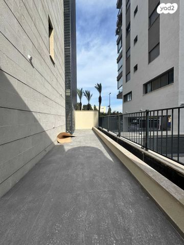 דירת גן, עכו