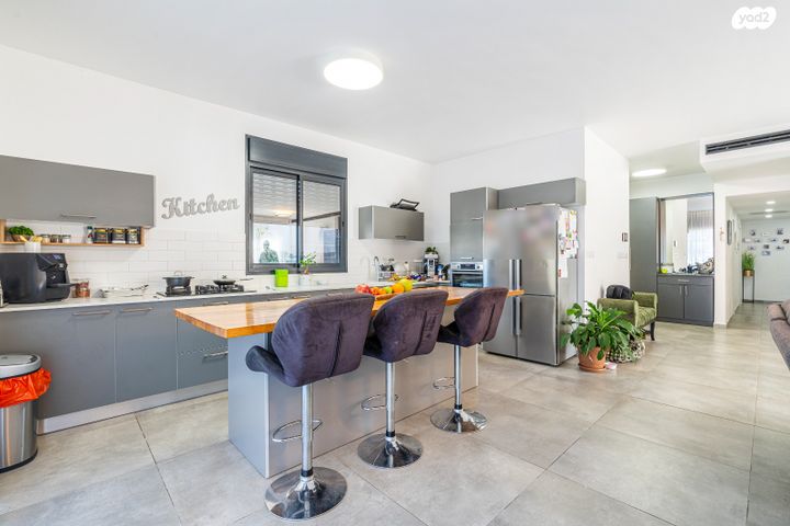 גג/ פנטהאוז, אור ים, אור עקיבא