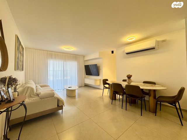 דירה, הצבר, מצפה העמק, מגדל העמק