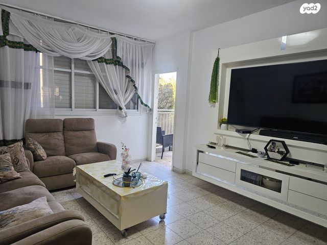 דירה, אליהו בן חור 10, שכונה ו', באר שבע