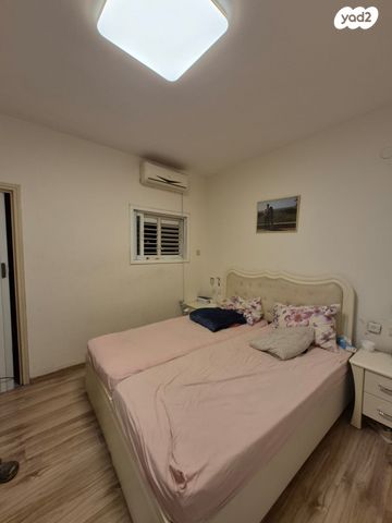 דירה, הסתוונית, כפר גנים א, פתח תקווה