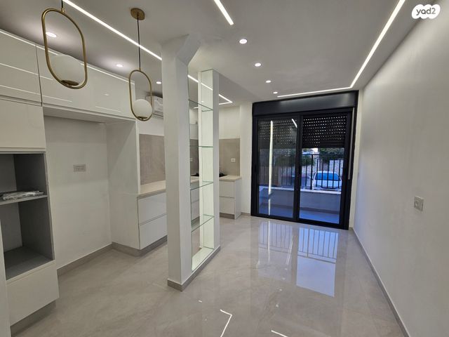 הרב רפאל קצנלבוגן 