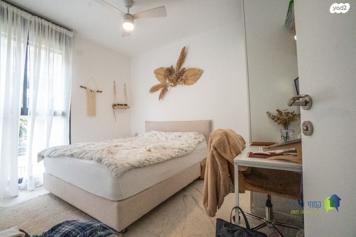 דירה, הראל, ארלוזורוב, גבעתיים