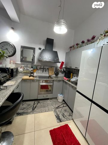 דירה, עמק הזיתים 8, הרצליה, חיפה