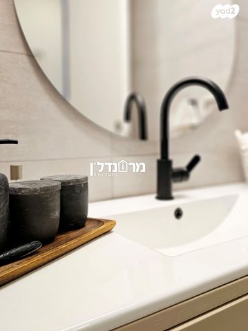 דירה, הדר, הרצליה הירוקה, נווה עובד, הרצליה
