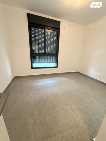 דירה, בר כוכבא, נווה ישראל, הרצליה