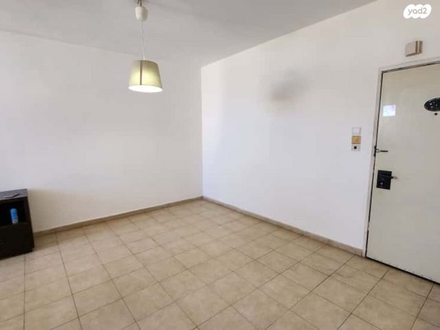 דירה, חביבה רייק 17, לב העיר, בת ים