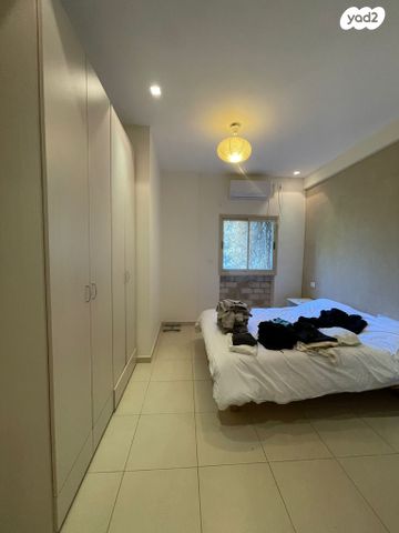 דירה, אלכסנדר ינאי, תל אביב יפו