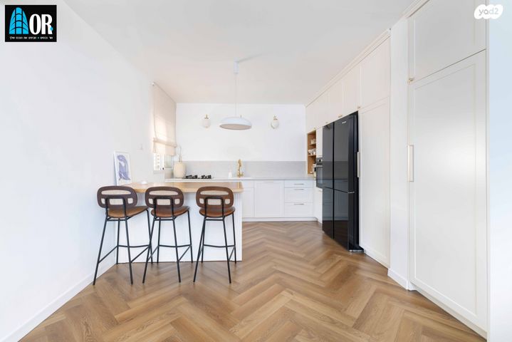 דירה, נאות הדרים (חבצלת הצעירה), קרית עקרון