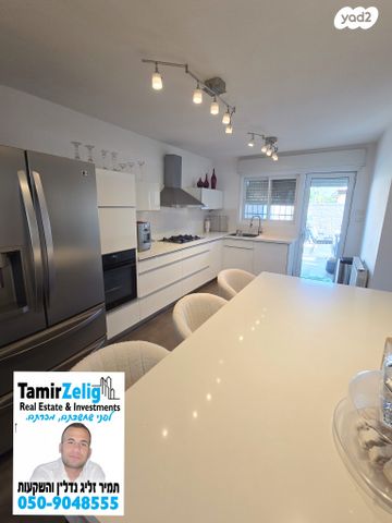 דו משפחתי, שכונה ב', מבשרת ציון