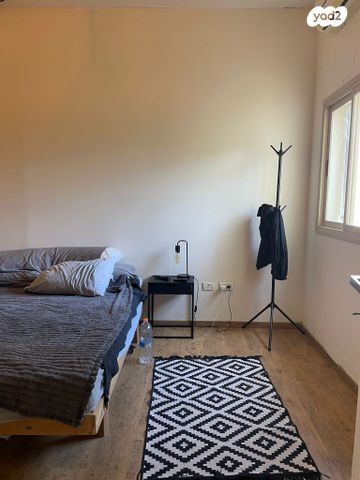 דירה, אלכסנדר ינאי, תל אביב יפו