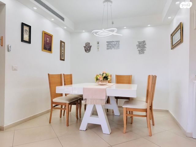 דירה, יפה ירקוני, קרית אילון, חולון