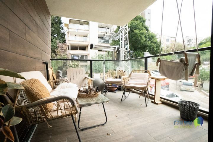 דירה, הראל, ארלוזורוב, גבעתיים