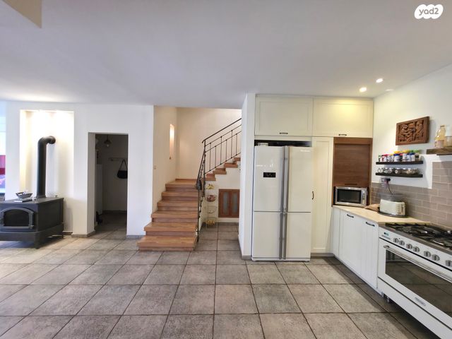 בית פרטי/ קוטג', אבן שושן, כצנלסון, ראשון לציון