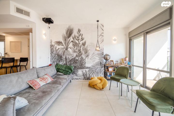 דירה, בר אילן, נווה דוד רמז, רעננה