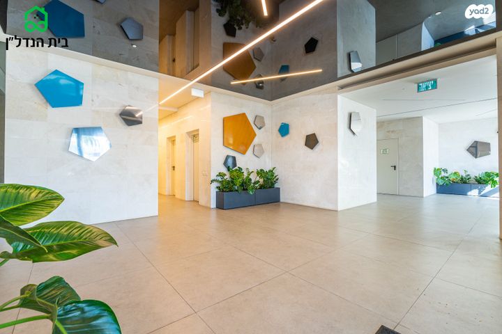 גג/ פנטהאוז, אור ים, אור עקיבא