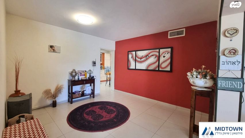 דירה, סמטת תבור, צוותא א, אלפי מנשה