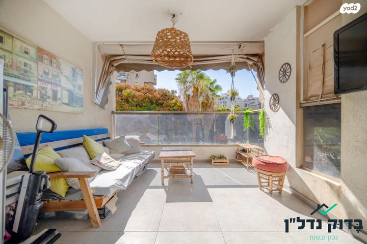 דירה, יהושע רבינוביץ 37, בן גוריון, חולון