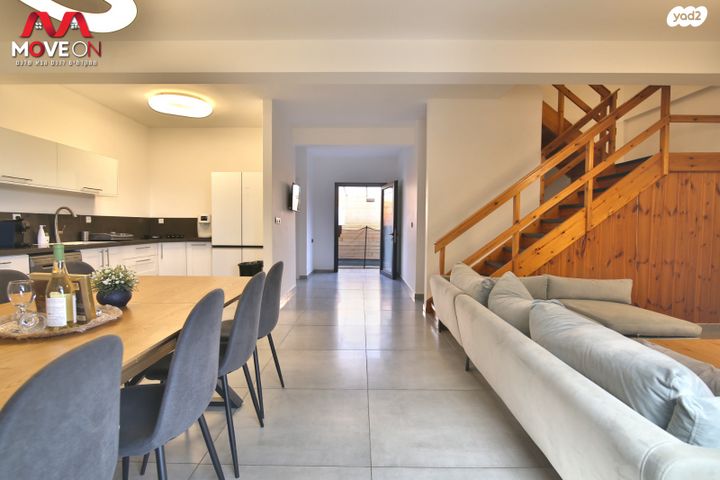 דירת גן, השיטה 1, מגדל, מגדל