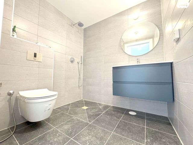 דירה, הרצליה