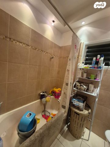 דירה, הסתוונית, כפר גנים א, פתח תקווה