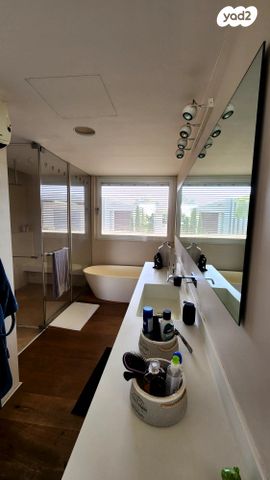 בית פרטי/ קוטג', סביון, סביון