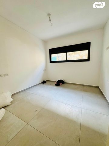 דירת גן, עכו