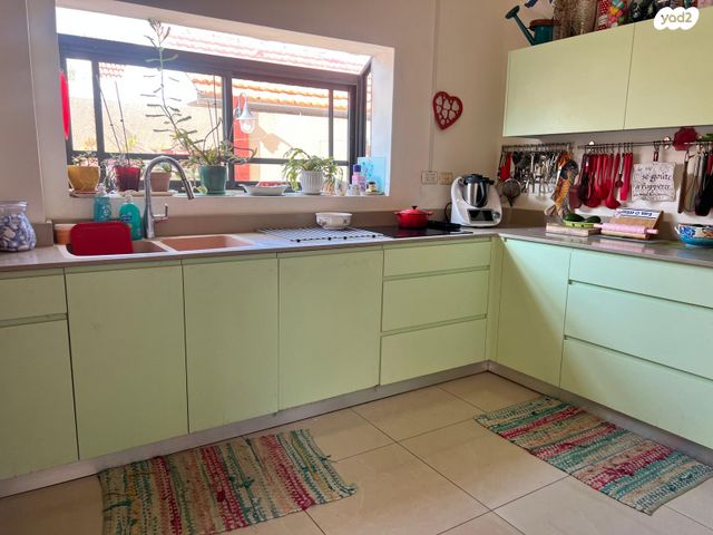 דו משפחתי, התקווה 41, קרית שרת, רעננה