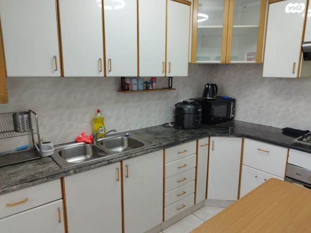 דירה, יהודה הלוי 4, שכונה ב', באר שבע