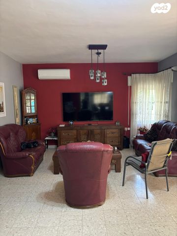 בית פרטי/ קוטג', גבעת זאב