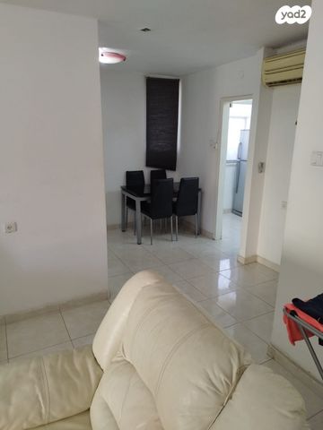 דירה, יהודה הלוי 4, שכונה ב', באר שבע