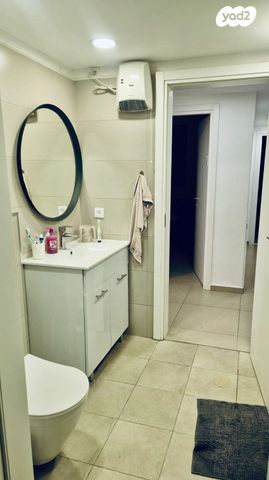 דירה, נאות אפק, אפקה, קרית ביאליק