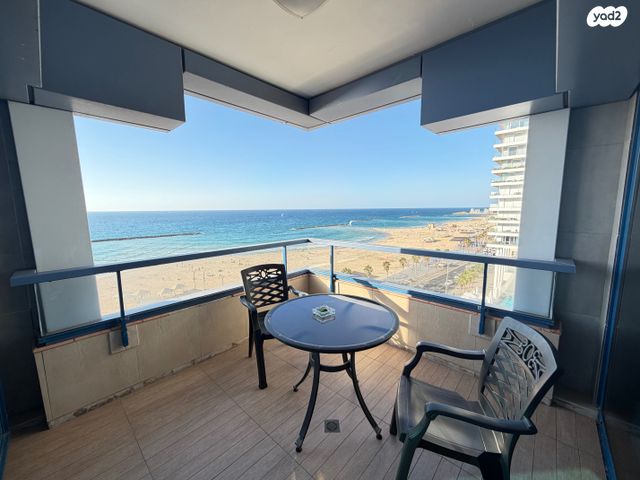 דירה, רציף הרברט סמואל 60, תל אביב יפו