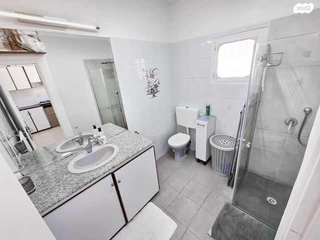 דירה, קרן היסוד 110, מרכז העיר, סביניה, הוותיקה, קרית ביאליק